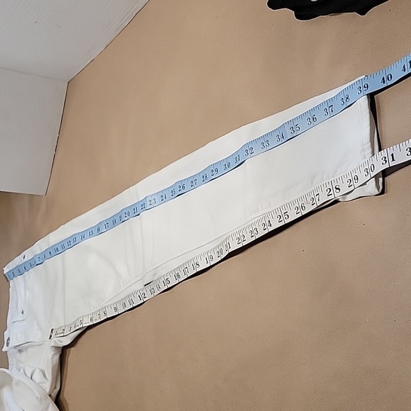 Hudson Skinny Jeans, White, Size 26.  Excellent Condition. - Picture 6 of 11